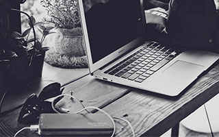 WTT冠军赛多哈站 林诗栋战胜梁靖崑晋级男单四强